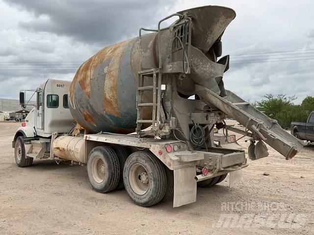 Kenworth T800 Други