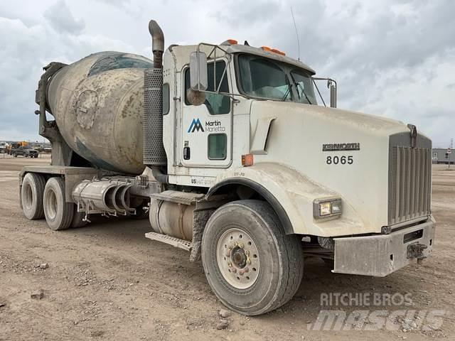 Kenworth T800 Други