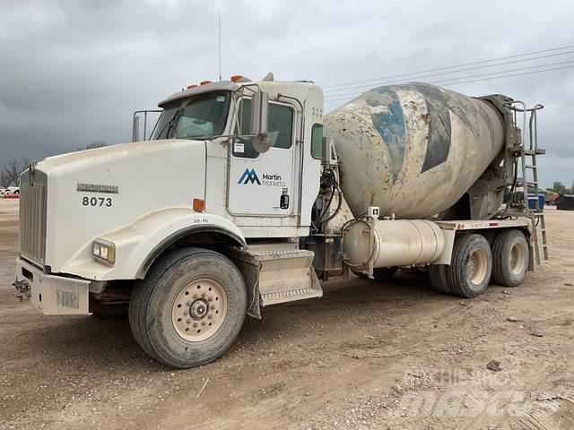 Kenworth T800 Други