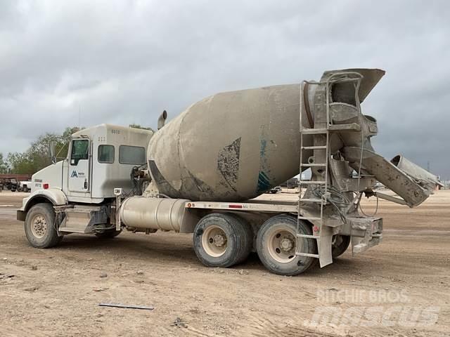Kenworth T800 Други