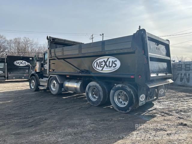 Kenworth T800 Самосвал