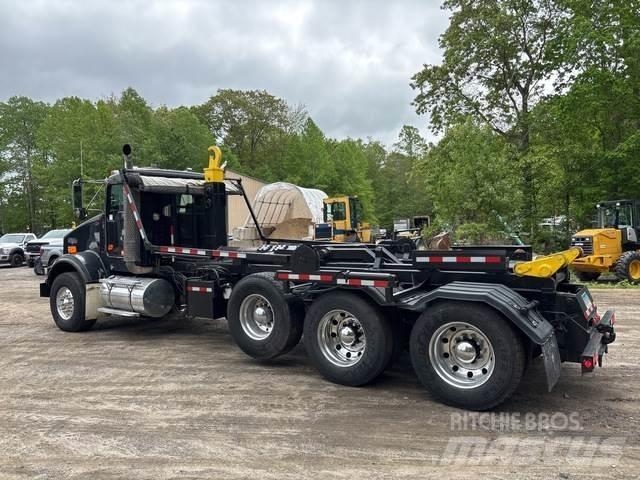 Kenworth T800 Камиони с кран с кука