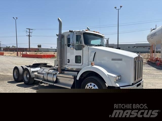 Kenworth T800 Влекачи