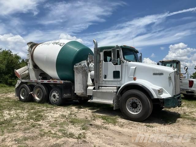 Kenworth T800 Други