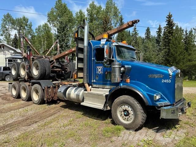 Kenworth T800 За превоз на дървени трупи