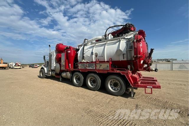 Kenworth T800 Верижен екскаватор