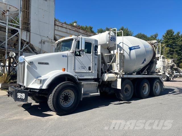 Kenworth T800 Други