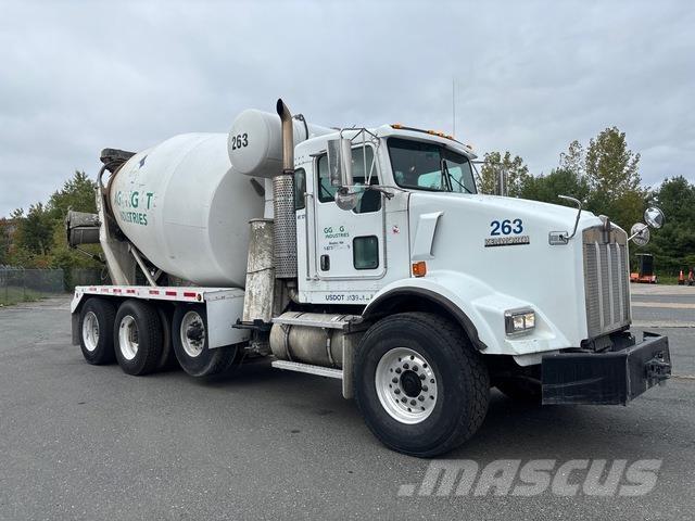 Kenworth T800 Други