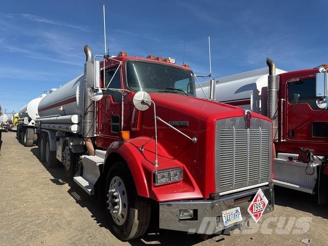 Kenworth T800 Цистерна
