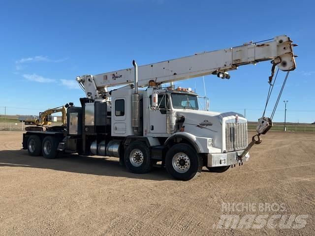 Kenworth T800B Други