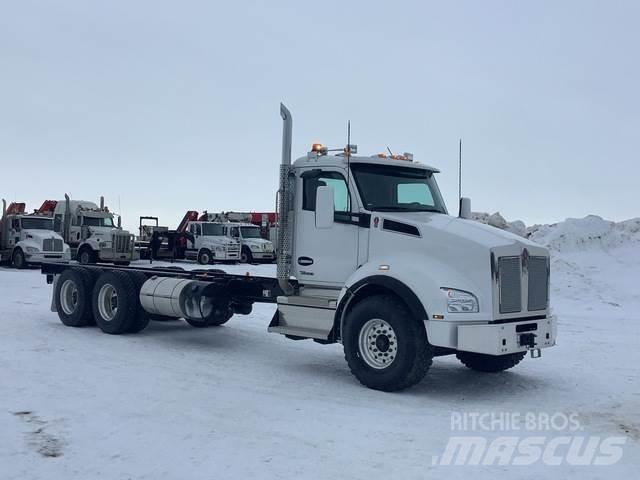 Kenworth T880 Кабини