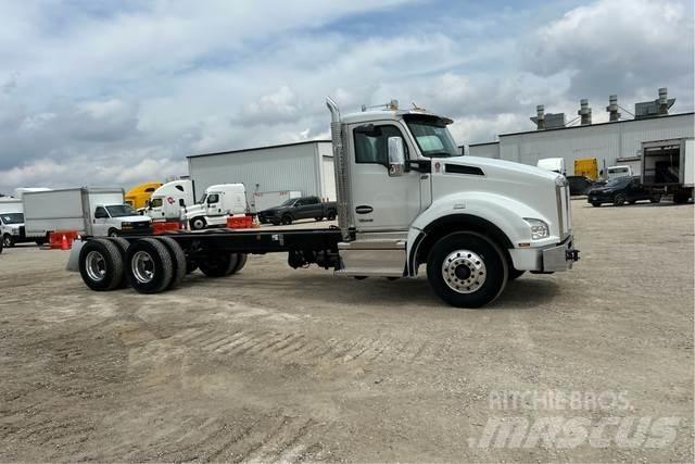 Kenworth T880 Кабини