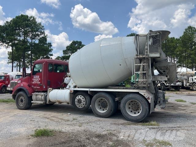 Kenworth T880 Други