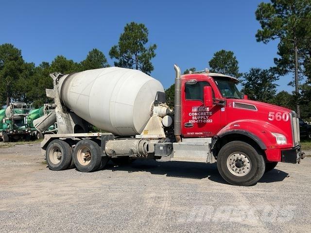 Kenworth T880 Други