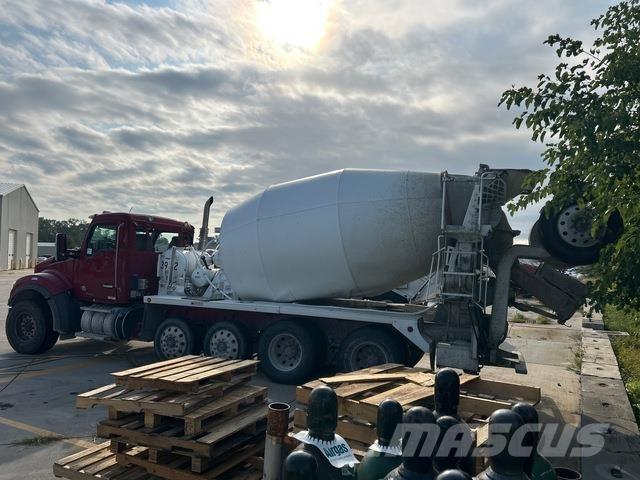 Kenworth T880 Други