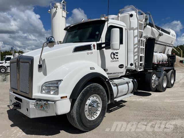 Kenworth T880 Автобетоновози
