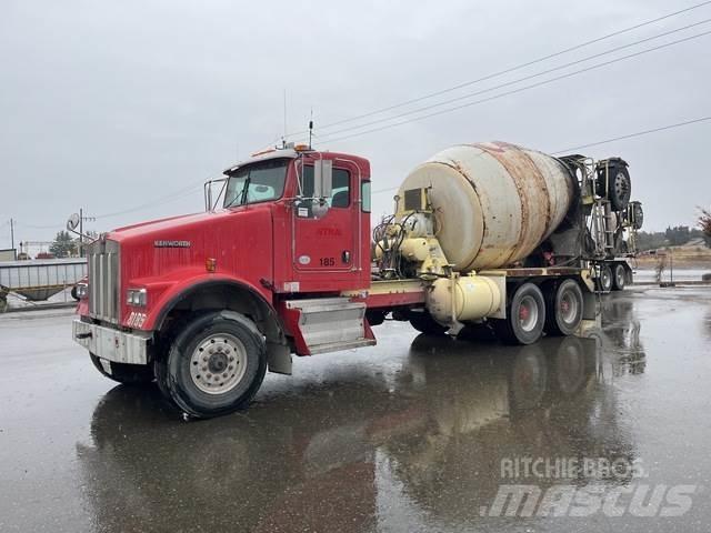 Kenworth W900B Други