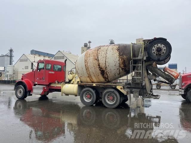 Kenworth W900B Други