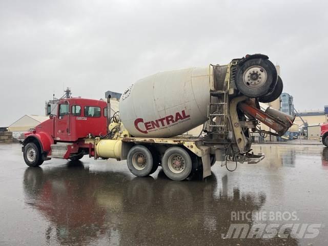 Kenworth W900B Други
