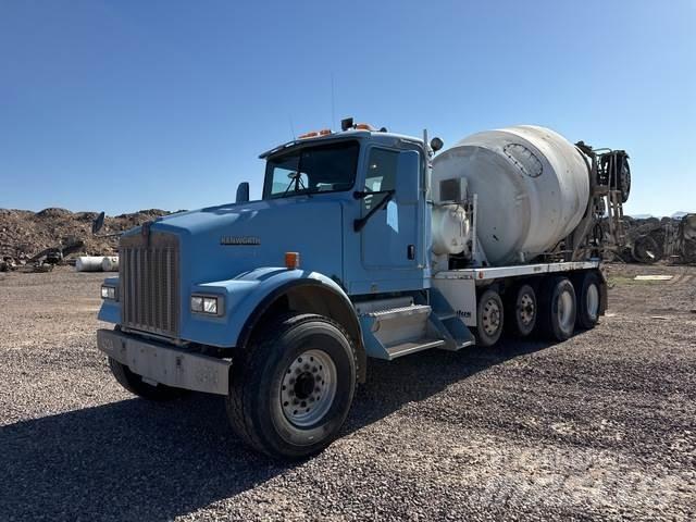 Kenworth W900B Други