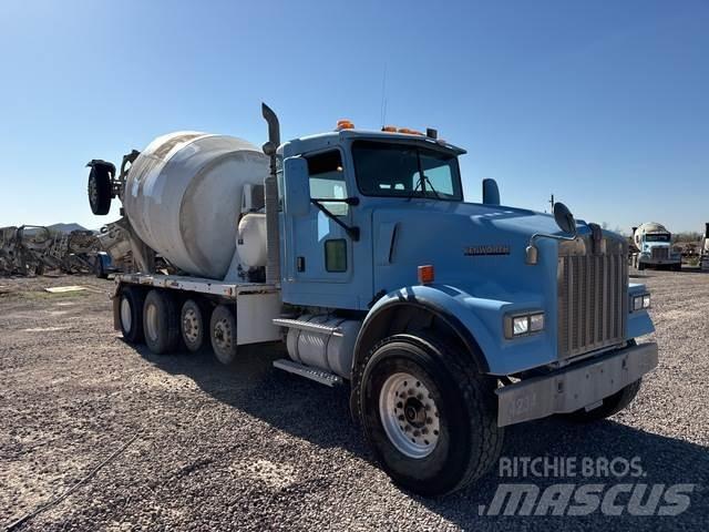 Kenworth W900B Други