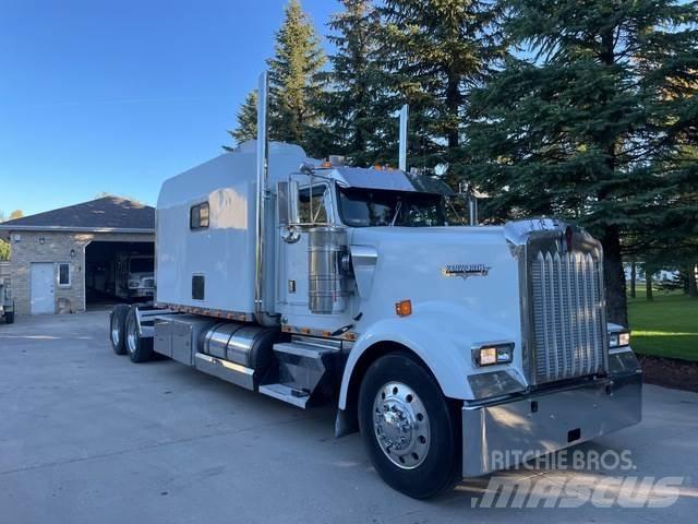 Kenworth W900L Влекачи