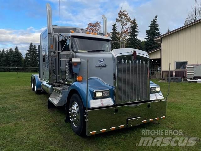 Kenworth W900L Влекачи