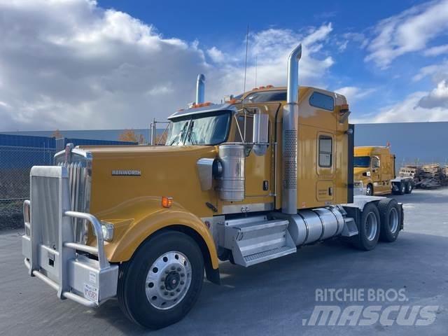 Kenworth W900L Влекачи
