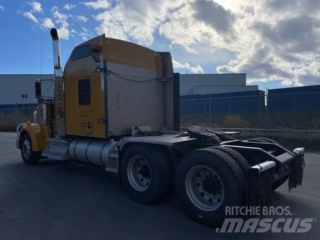 Kenworth W900L Влекачи