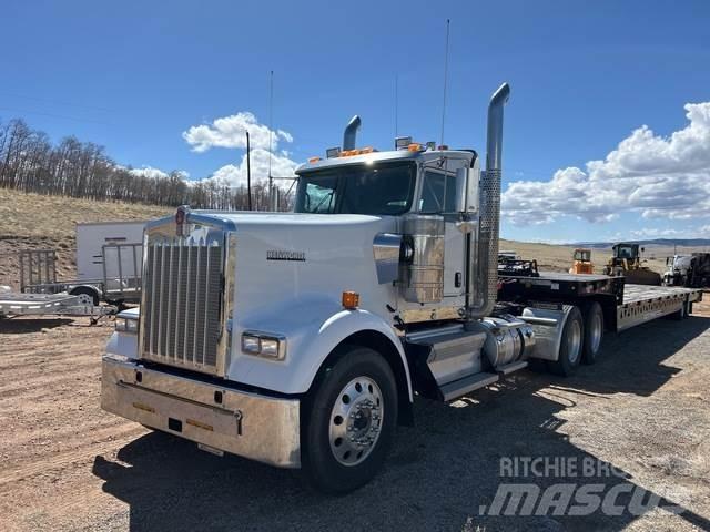 Kenworth W900L Влекачи