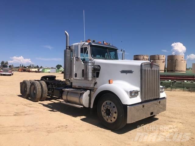 Kenworth W900L Влекачи