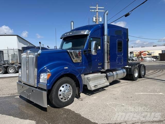 Kenworth W990 Влекачи