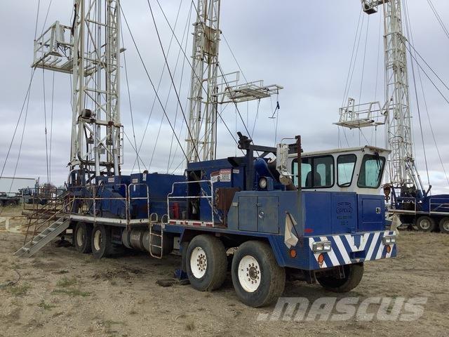  Kin-Rig NJX Камиони с подвижни сондажни кули