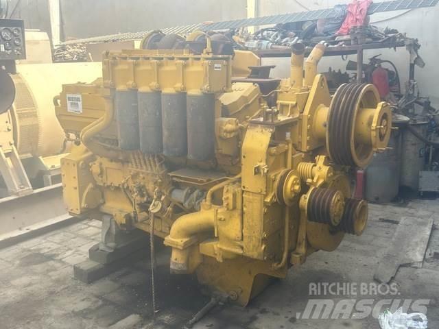 Komatsu  Двигатели