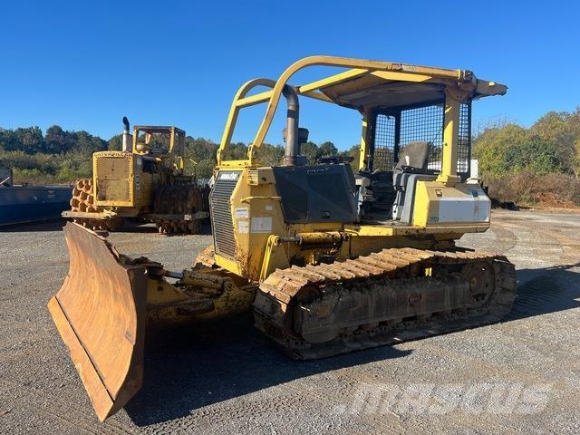 Komatsu  Верижни булдозери
