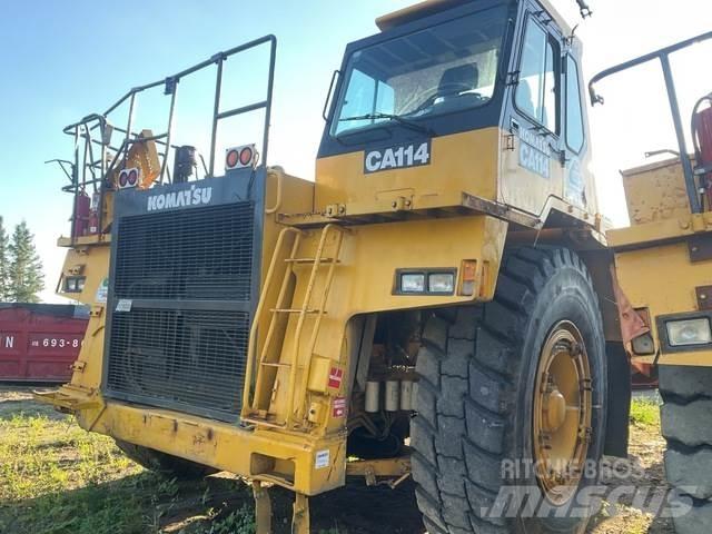 Komatsu 330M Дъмпери/моторни превозни средства