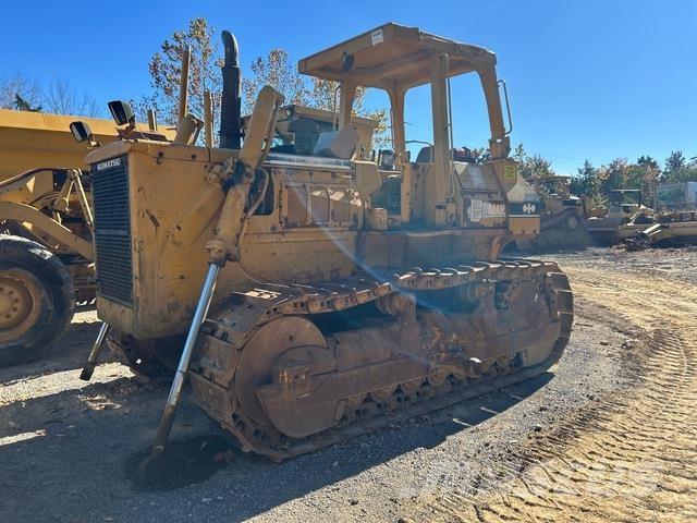 Komatsu D68E-1 Верижни булдозери
