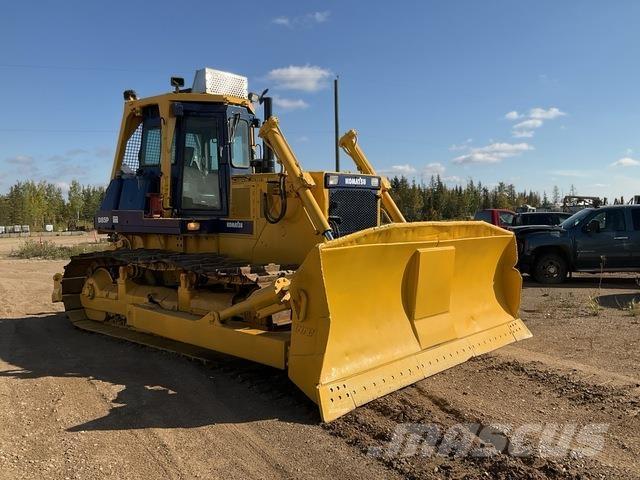 Komatsu D85P Верижни булдозери
