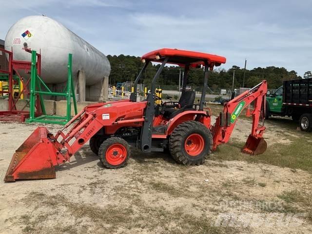 Kubota B26 Компактни трактори