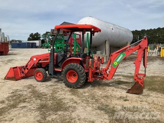 Kubota B26 Компактни трактори