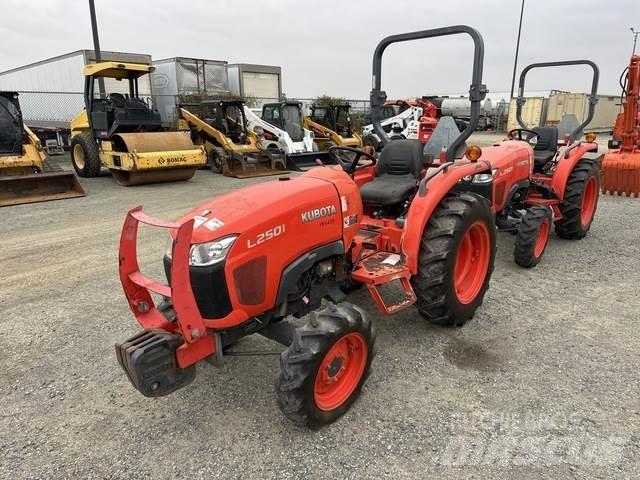 Kubota L2501D Компактни трактори