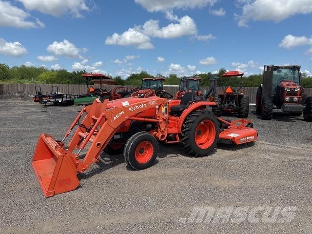 Kubota L2501F Компактни трактори