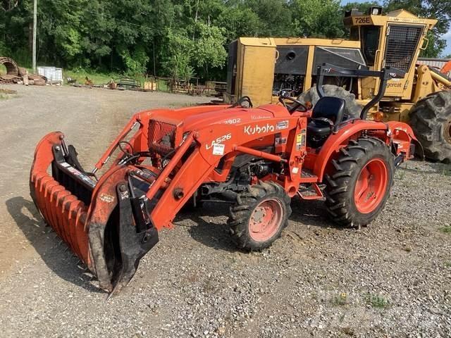 Kubota L3902DT Компактни трактори