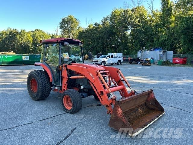 Kubota L5240 Компактни трактори