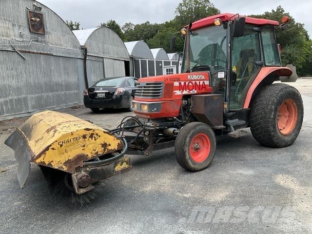 Kubota M4900 Трактори