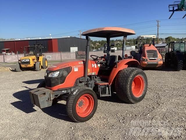 Kubota M7060D Компактни трактори