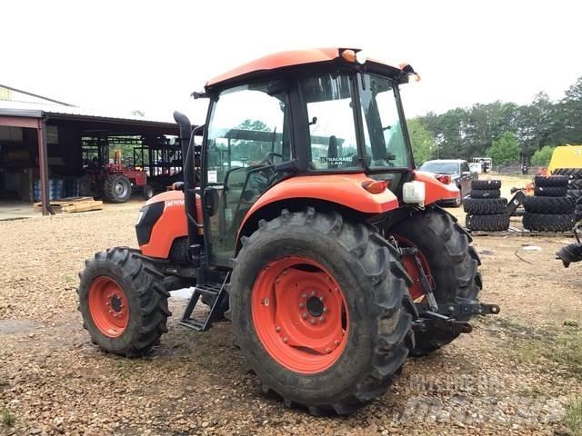 Kubota M7060D Трактори