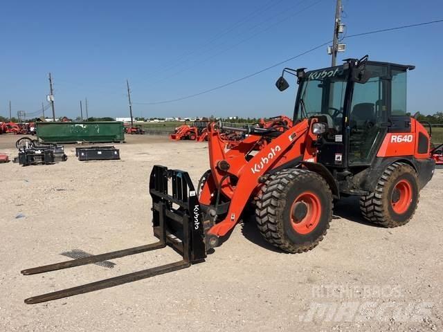 Kubota R640R43 Колесни товарачи