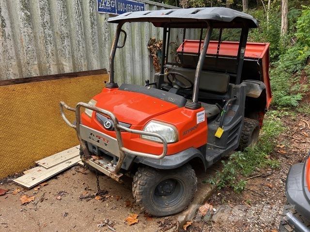 Kubota RTV900 Комунални съоражения
