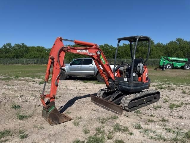 Kubota U25 Верижен екскаватор